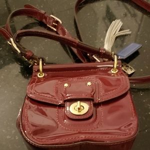Coach patent leather mini Crosby handbag. Really quite. Burgundy.